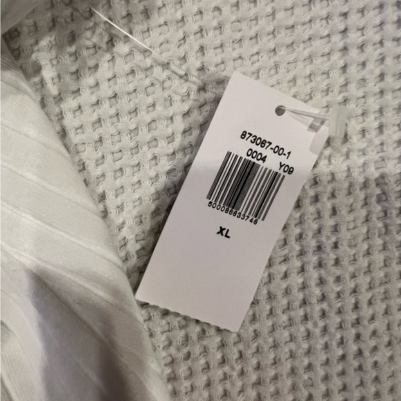 🧡 5 for $25 sale 🧡 OLD NAVY tank nwt! - Picture 3 of 4